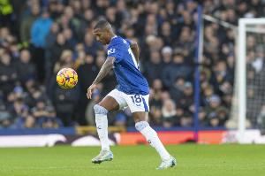 英媒：发挥余热，40岁阿什利-扬即将自由身加盟伊普斯维奇