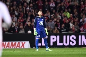 队报：巴黎和门将舍瓦利耶就5年合同达协议，转会费至少4000万欧