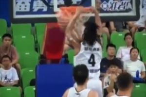 NBL单场扣篮可以做集锦的男人：尼文-格洛弗