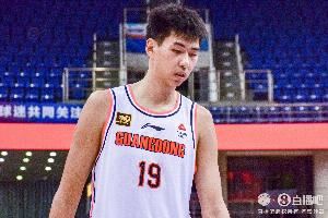 媒体人：有意徐昕的不止辽宁浙江同曦三家 广东可获筹码非常有限