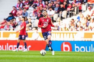 记者：马赛希望租借+买断签里尔边锋哲格罗瓦，球员愿意转会