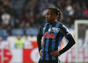 记者：引进卢克曼谈判陷僵局，国米将引援重点放在中后场上