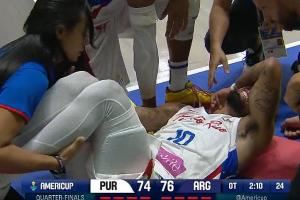 阿尔瓦拉多背部着地严重受伤 痛苦大叫+捂脸痛哭😭被担架抬出场