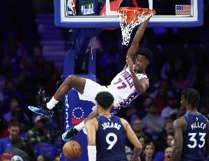 0.00001%的概率！这是埃奇库姆的奇迹 恩比德乔治有危机感了吗？